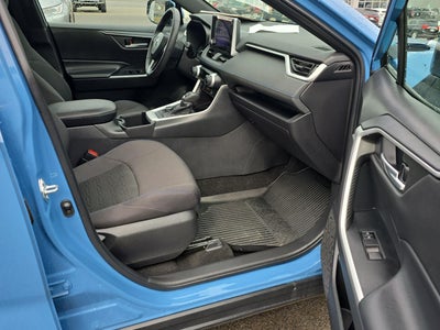 2024 Toyota RAV4 Hybrid SE