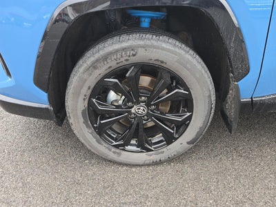 2024 Toyota RAV4 Hybrid SE