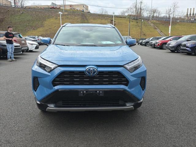 2024 Toyota RAV4 Hybrid SE