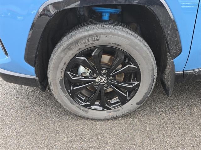 2024 Toyota RAV4 Hybrid SE