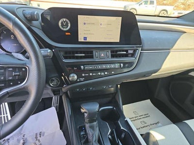 2023 Lexus ES ES 350 F SPORT Handling