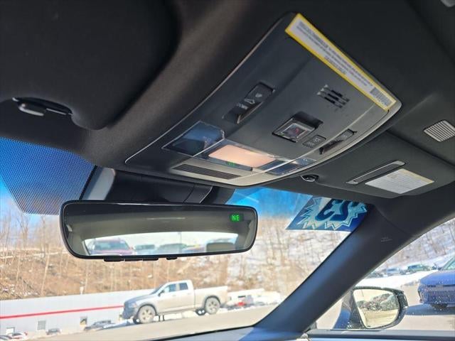 2023 Lexus ES ES 350 F SPORT Handling