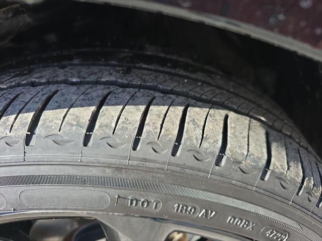 2023 Lexus ES ES 350 F SPORT Handling