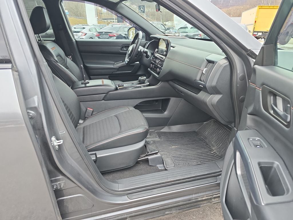 2024 Nissan Pathfinder Rock Creek