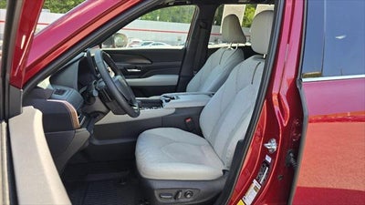 2026 Toyota Grand Highlander Hybrid MAX Platinum