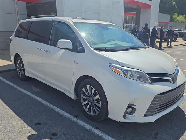 2020 Toyota Sienna Limited Premium 7-Passenger