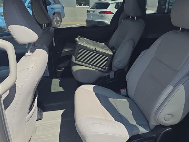 2020 Toyota Sienna Limited Premium 7-Passenger