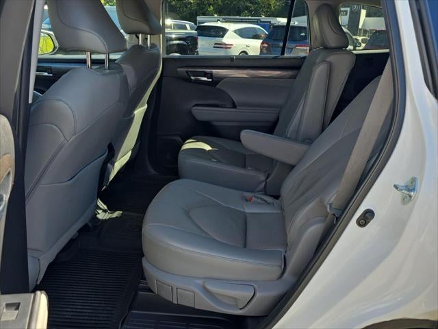 2022 Toyota Highlander Limited