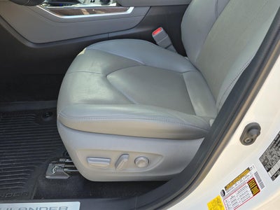 2022 Toyota Highlander Limited