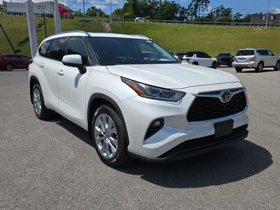 2022 Toyota Highlander Limited