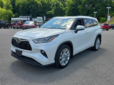 2022 Toyota Highlander Limited