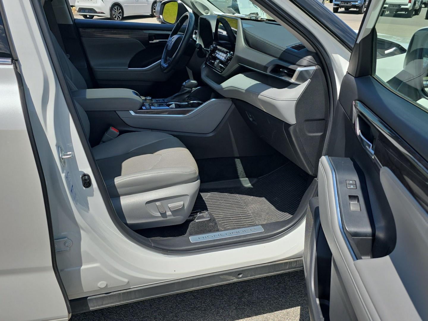 2022 Toyota Highlander Limited