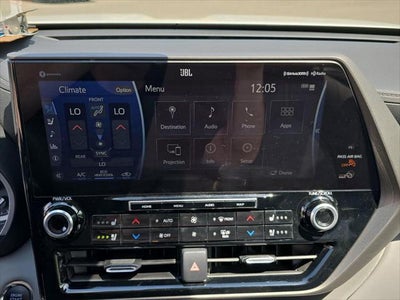 2022 Toyota Highlander Limited