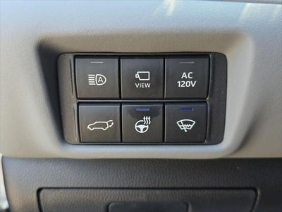 2022 Toyota Highlander Hybrid Platinum