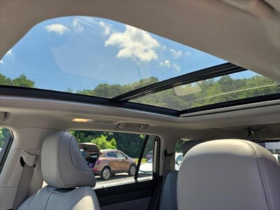 2022 Toyota Highlander Hybrid Platinum