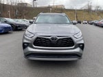 2025 Toyota Highlander Hybrid Platinum