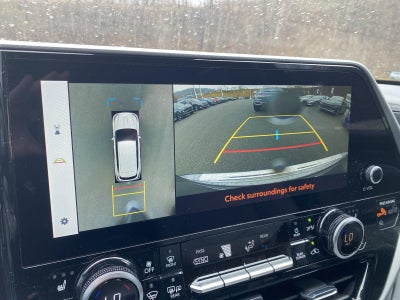 2025 Toyota Highlander Hybrid Platinum