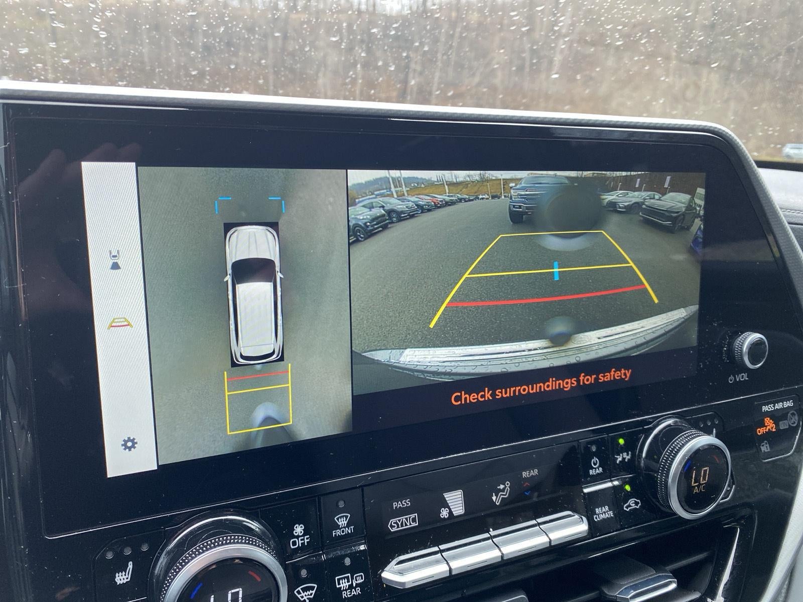 2025 Toyota Highlander Hybrid Platinum