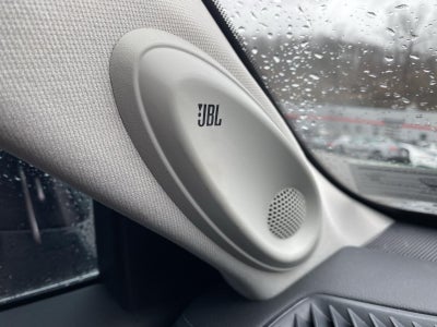 2025 Toyota Highlander Hybrid Platinum