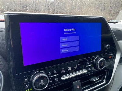 2025 Toyota Highlander Hybrid Platinum