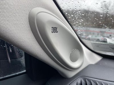 2025 Toyota Highlander Hybrid Platinum