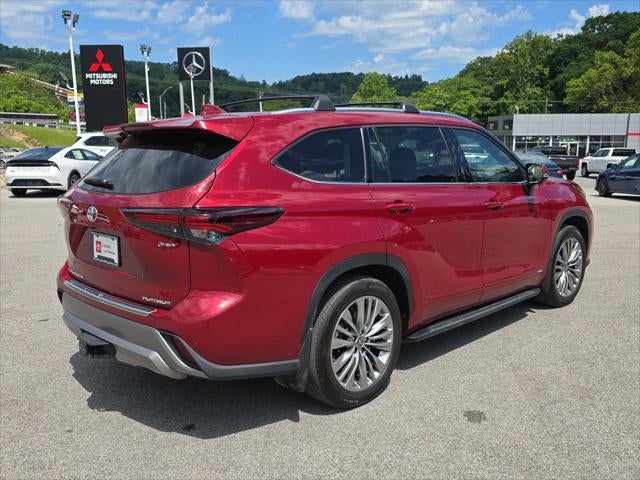 2026 Toyota Highlander Hybrid Platinum