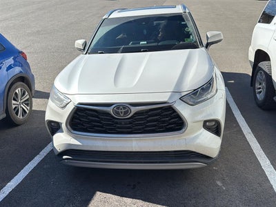 2021 Toyota Highlander Platinum