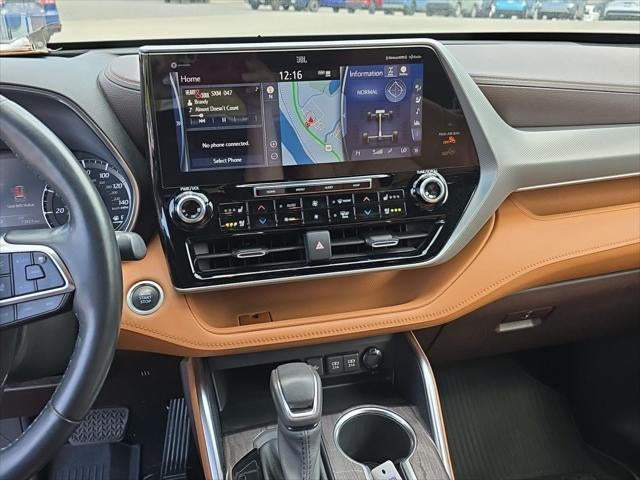 2021 Toyota Highlander Platinum