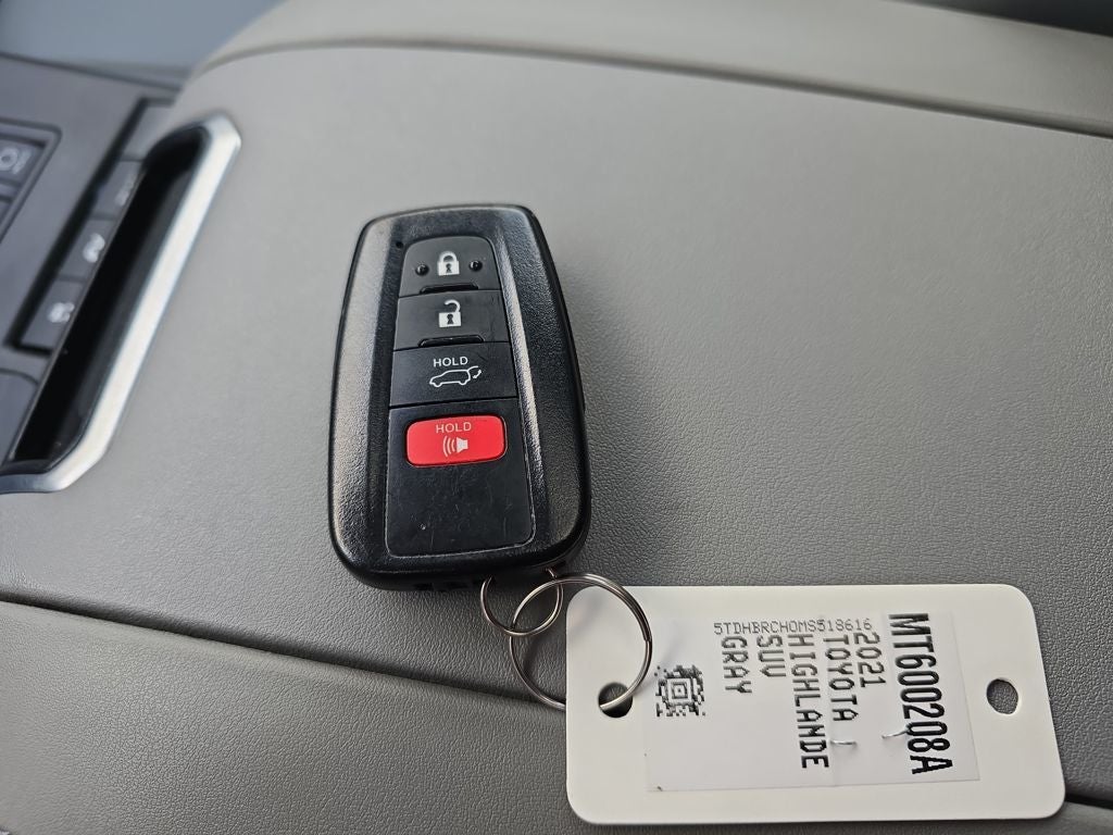 2021 Toyota Highlander Hybrid XLE