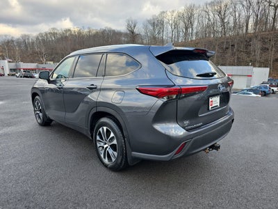 2021 Toyota Highlander Hybrid XLE