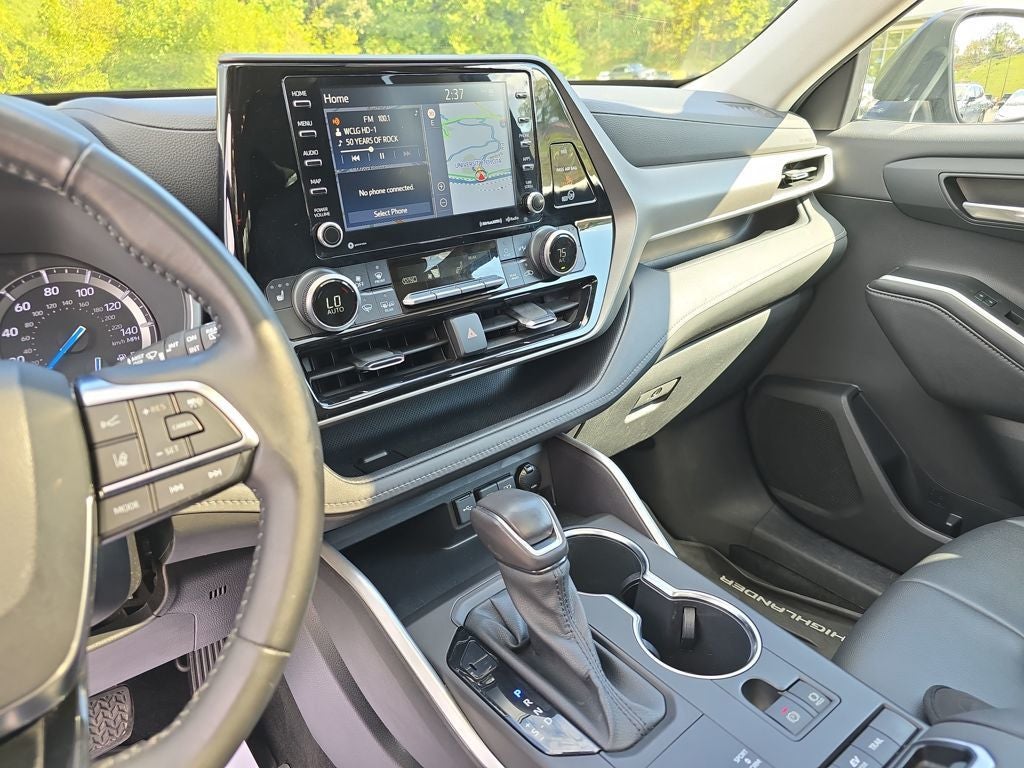 2020 Toyota Highlander Hybrid XLE