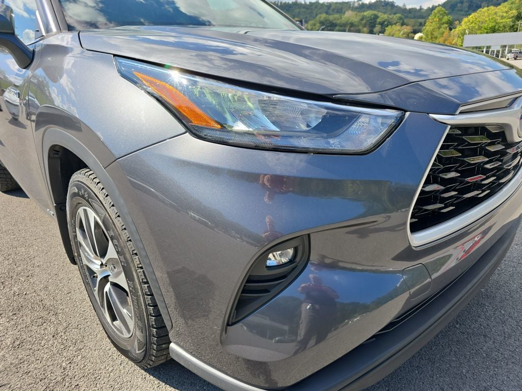 2020 Toyota Highlander Hybrid XLE