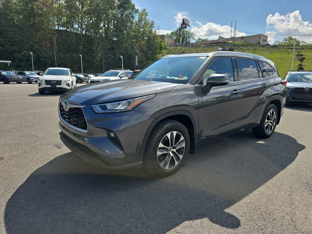 2020 Toyota Highlander Hybrid XLE