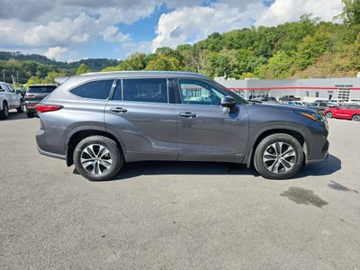 2020 Toyota Highlander Hybrid XLE