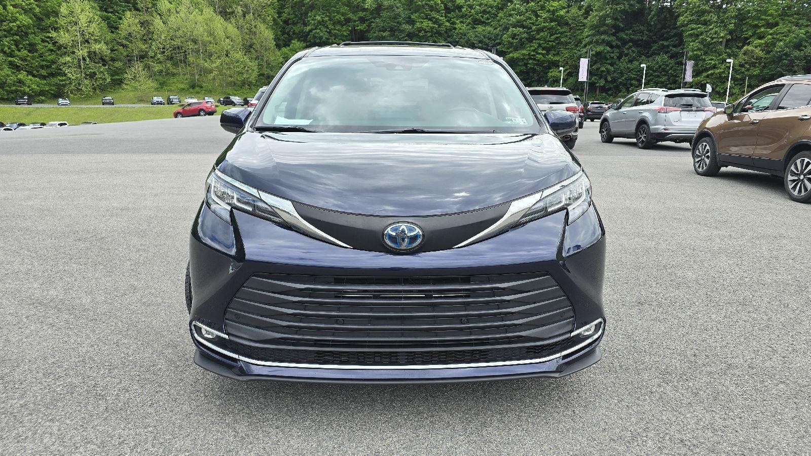 2021 Toyota Sienna XLE