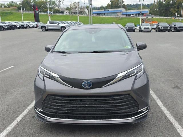 2021 Toyota Sienna XLE 7-Passenger