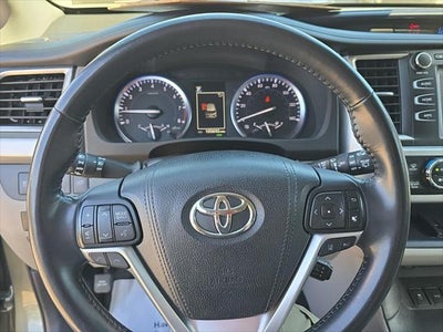 2017 Toyota Highlander XLE