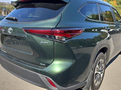 2025 Toyota Highlander Hybrid XLE