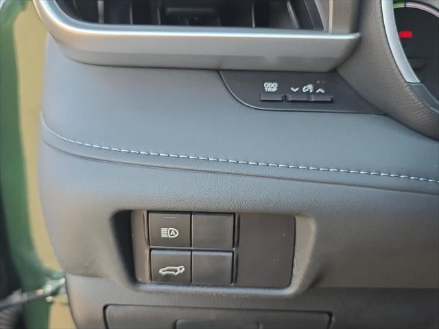 2025 Toyota Highlander Hybrid XLE