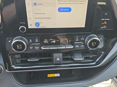 2025 Toyota Highlander Hybrid XLE