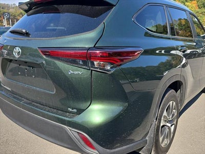 2025 Toyota Highlander Hybrid XLE