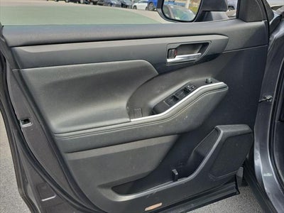 2023 Toyota Highlander Hybrid XLE