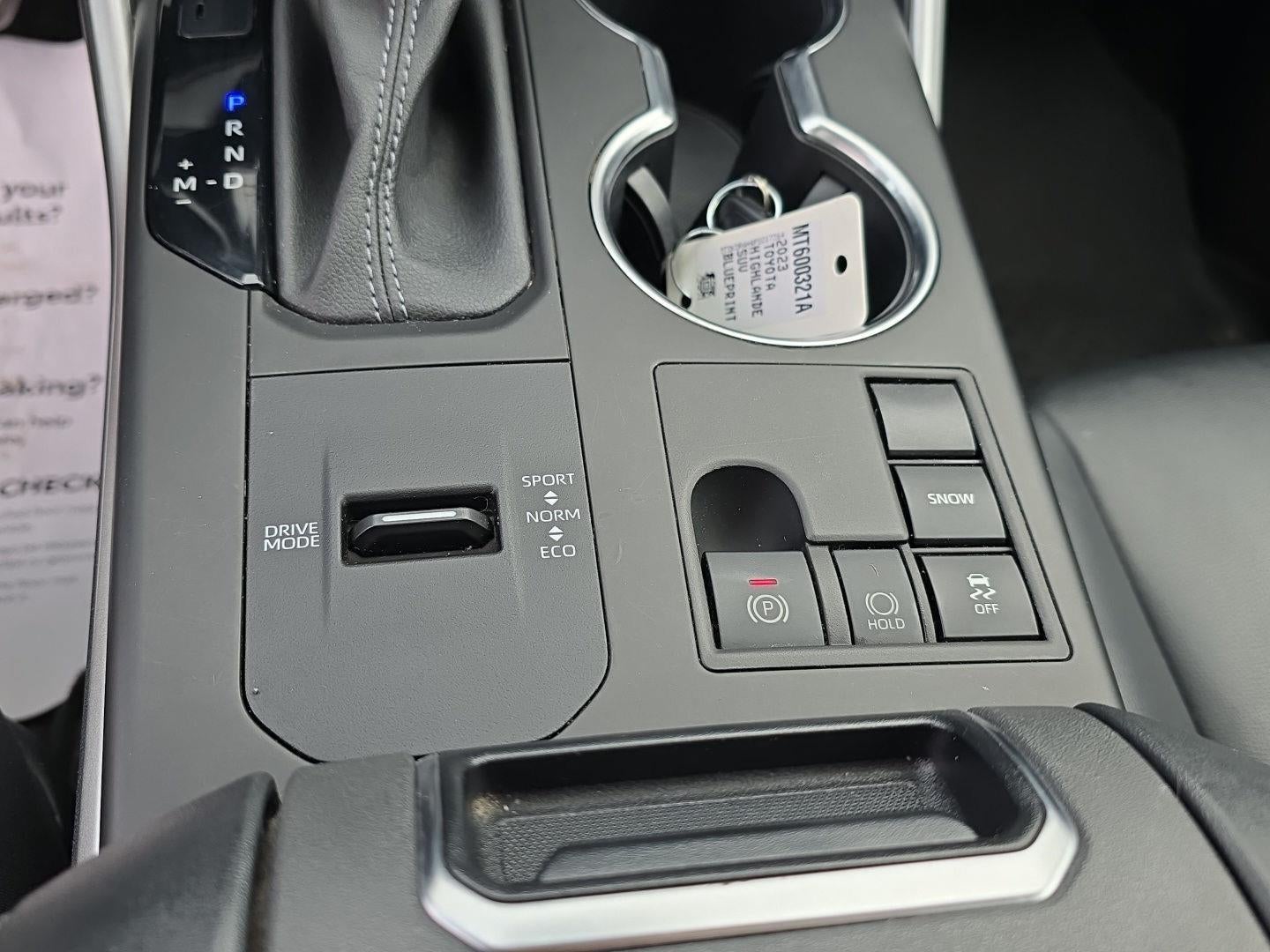 2023 Toyota Highlander XLE