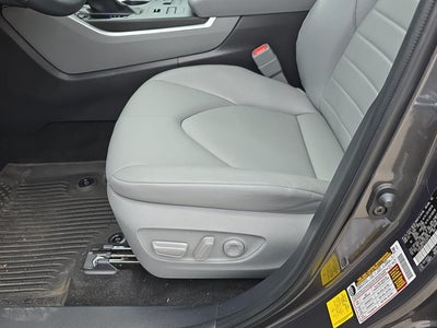 2025 Toyota Highlander XLE
