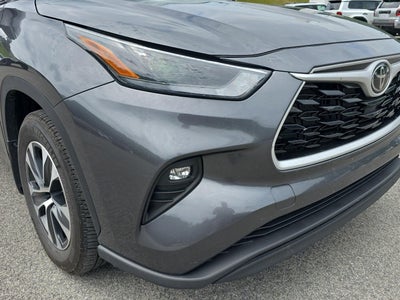2025 Toyota Highlander XLE