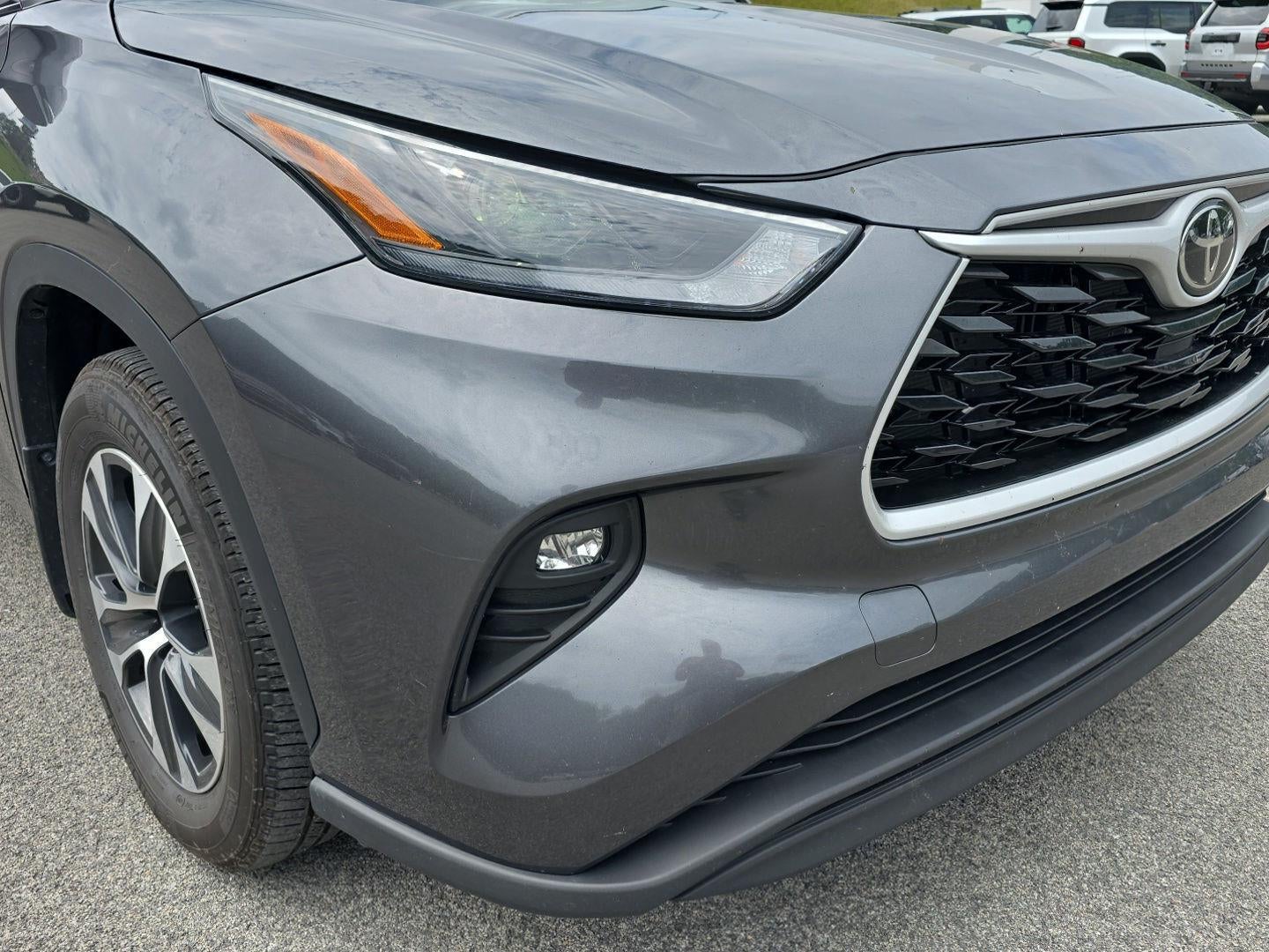 2025 Toyota Highlander XLE