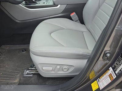 2025 Toyota Highlander XLE