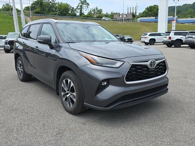 2025 Toyota Highlander XLE