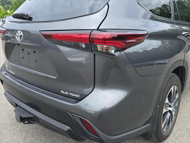2025 Toyota Highlander XLE