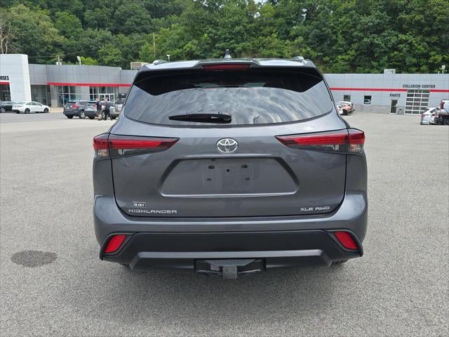 2025 Toyota Highlander XLE